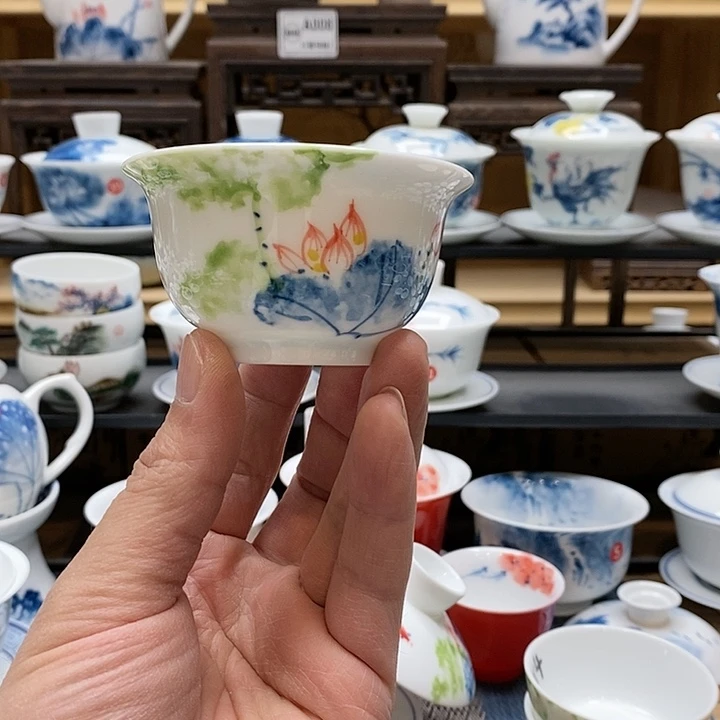 手绘微瑕荷花压手杯