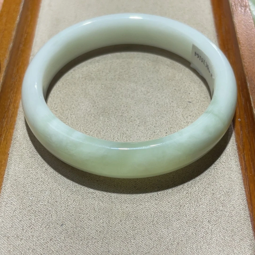 未镶嵌手镯蓝田玉（蛇纹石化大理石玉）@*u