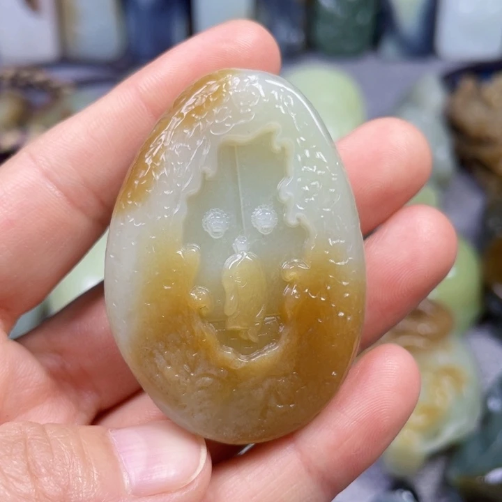 和田玉未镶嵌挂件