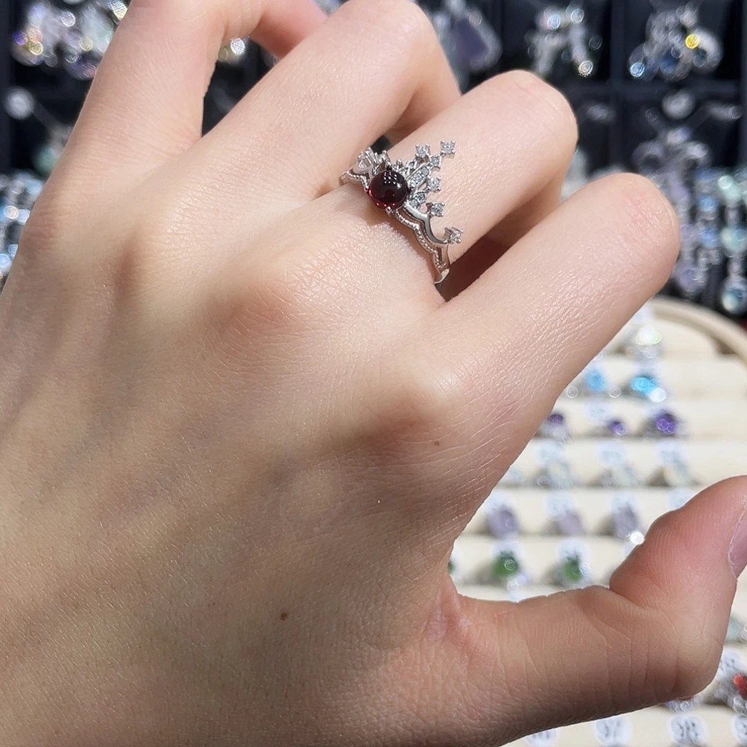 银S925镶嵌石榴石戒指戒指