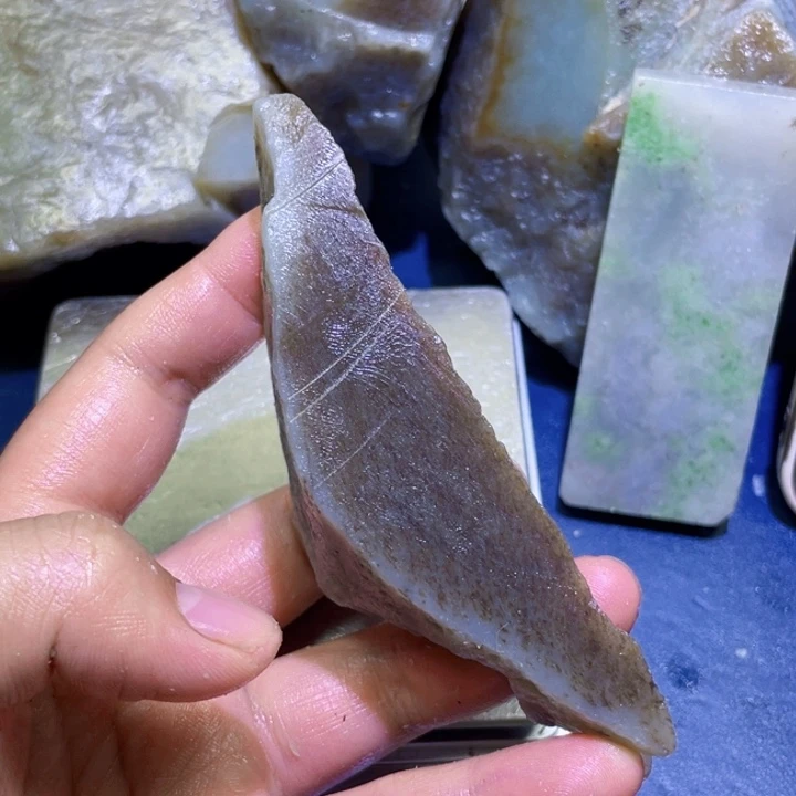 和田玉未镶嵌珠宝半成品