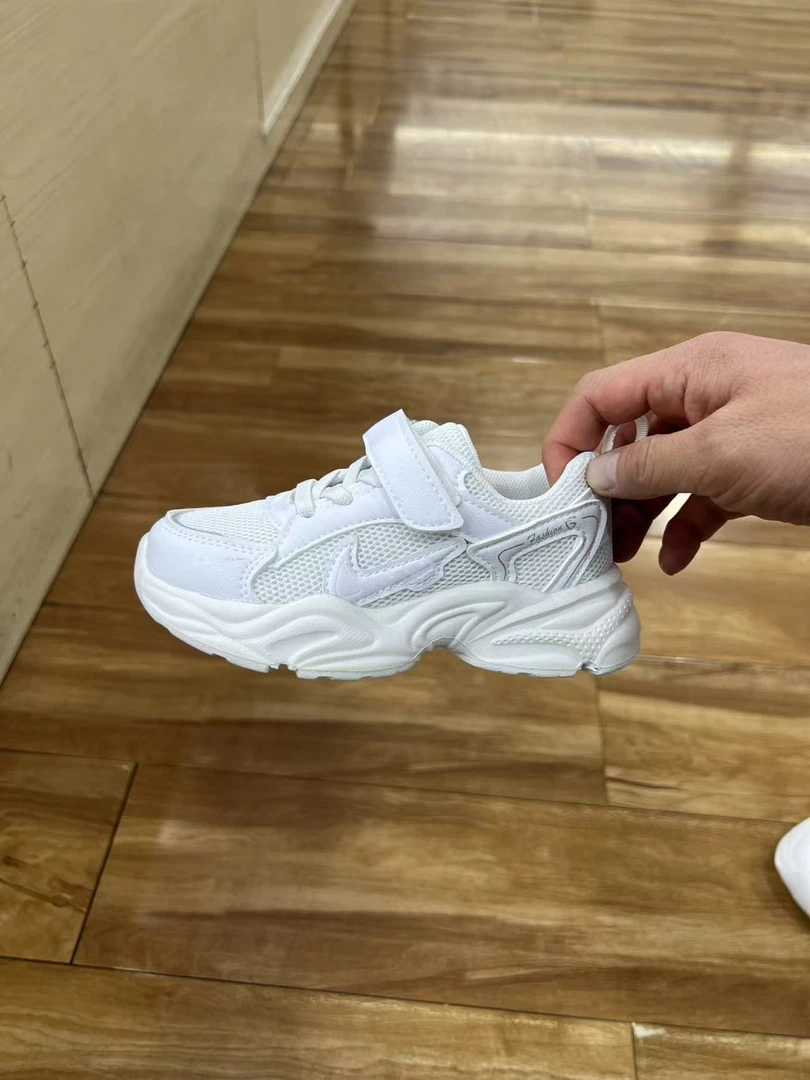 小孩运动白鞋B~8款