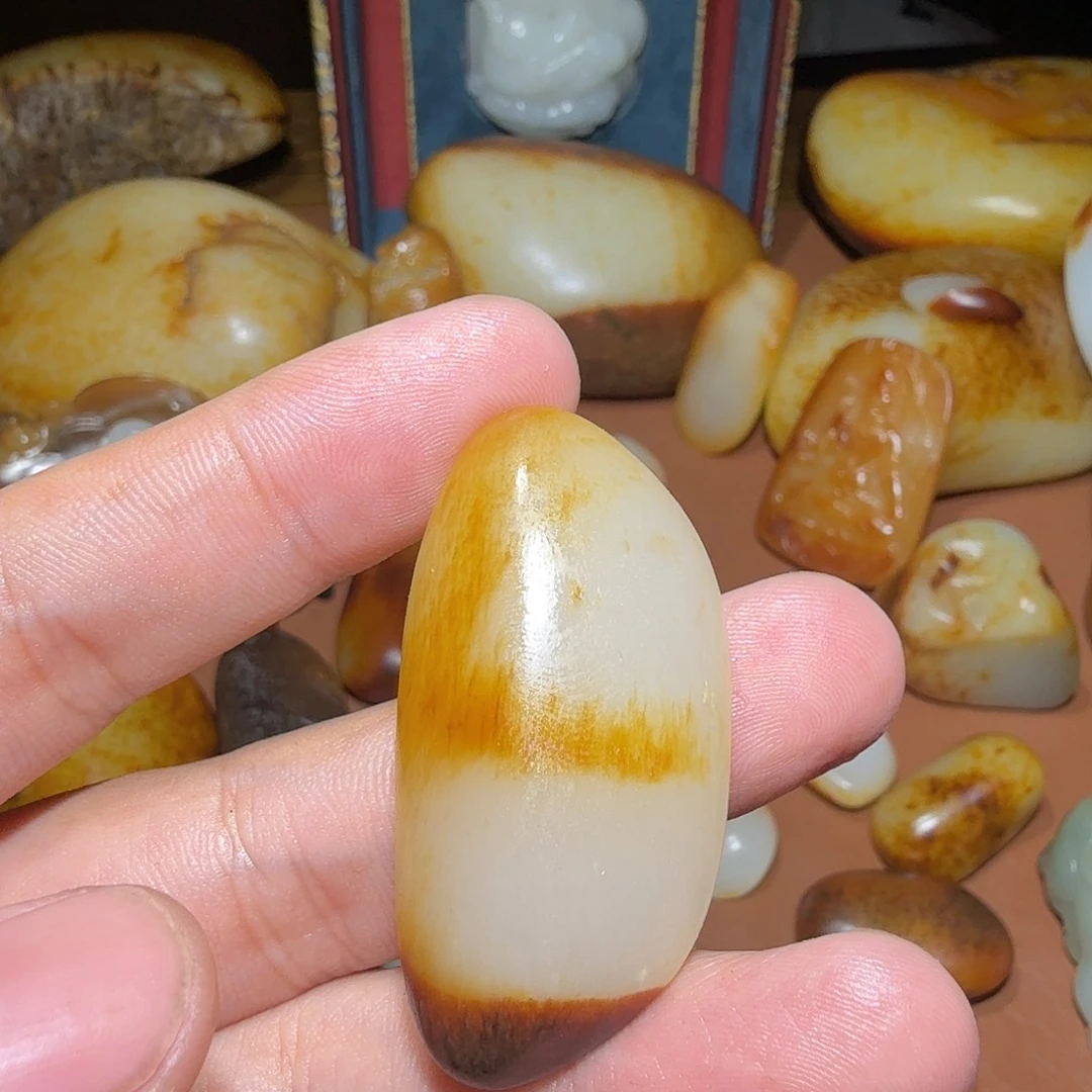 玩***哥颈饰未镶嵌和田玉
