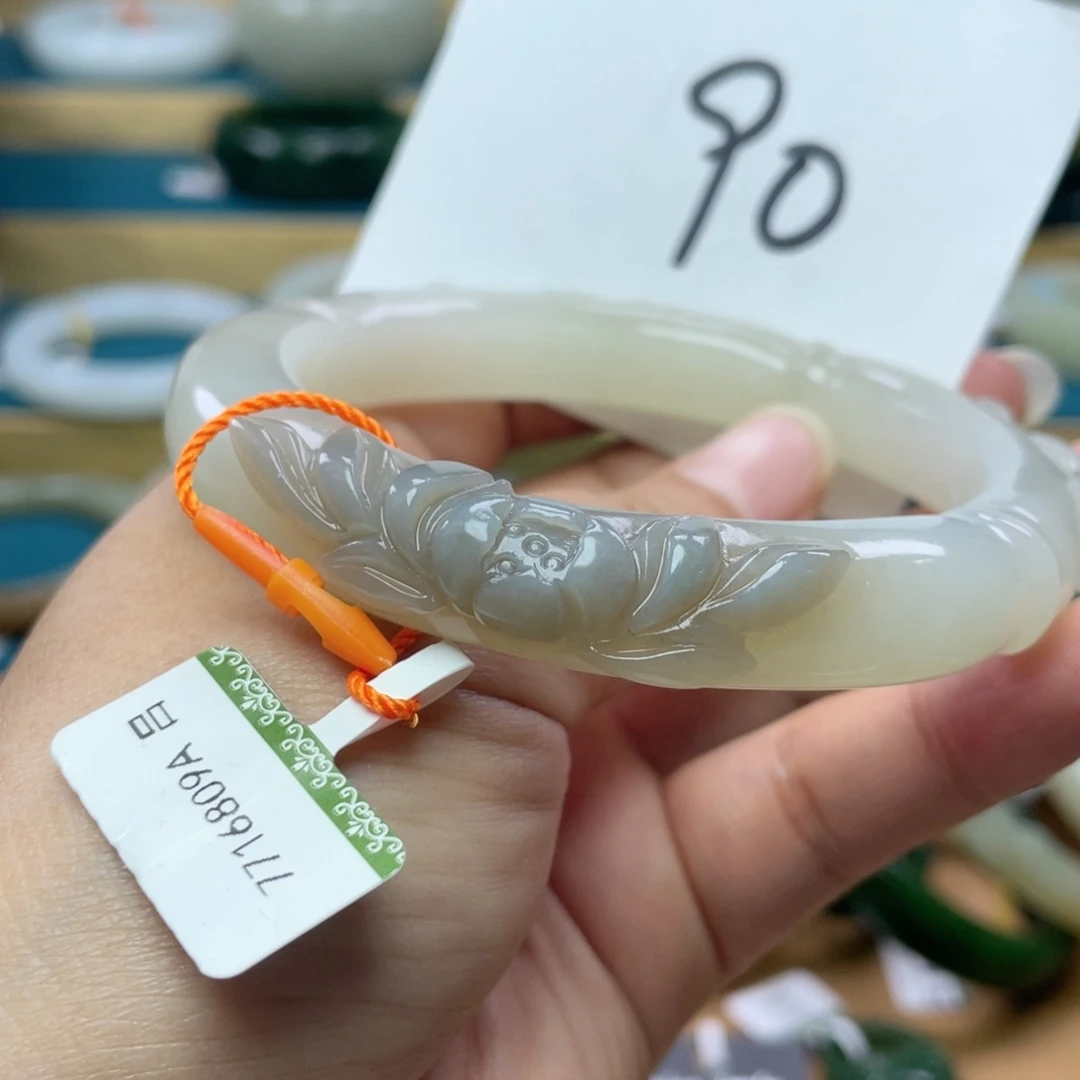 未镶嵌手镯和田玉圈口63