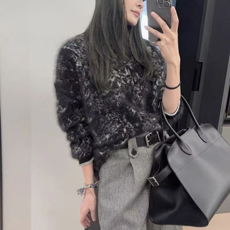 高档羊绒拉绒羊毛衫女2025秋冬新款高级感软糯慵懒针织加厚毛衣