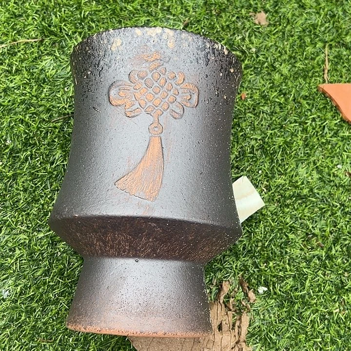 紫砂花盆口14.5高22。。。。。。。。。。。。。