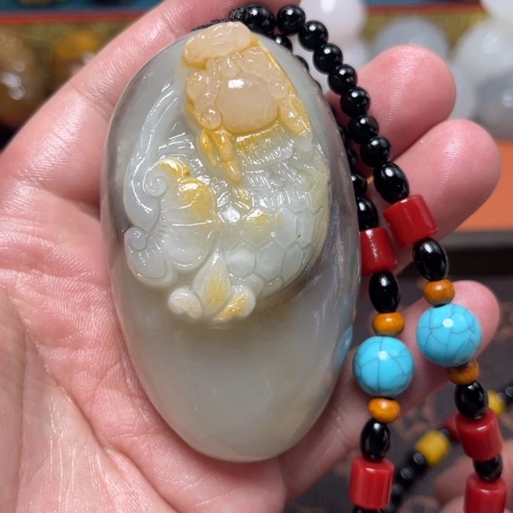 石材天然方解石手把件不退换