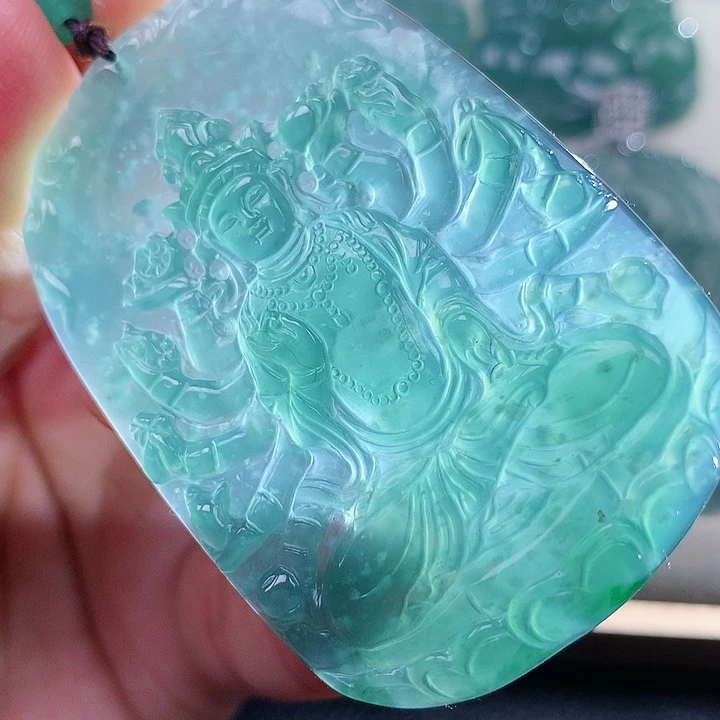 【闪购商品】翡翠颈饰未镶嵌天然翡翠