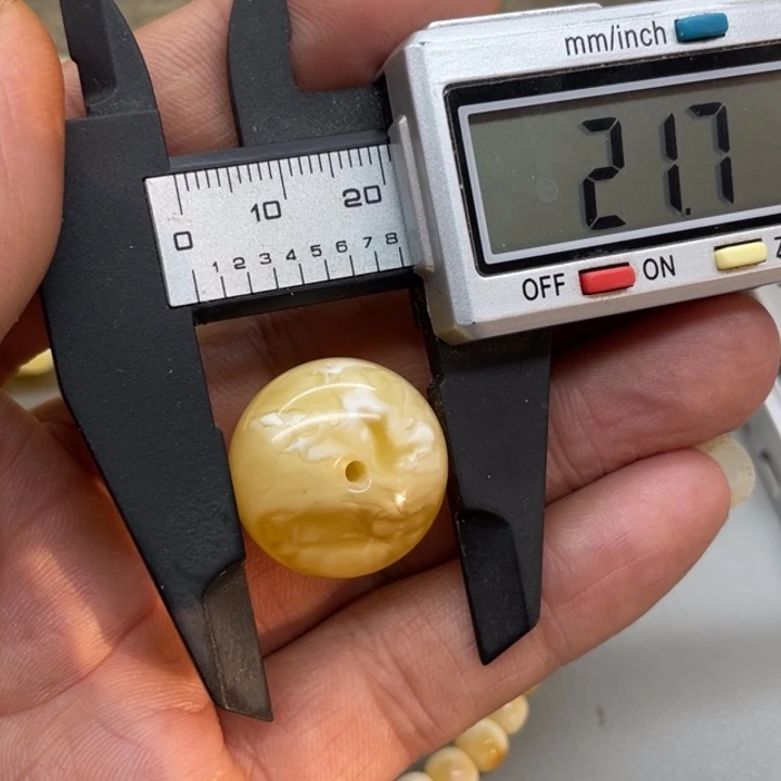 琥珀未镶嵌裸石墩子