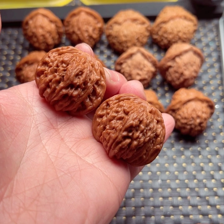 文玩核桃吊坠平谷楼38.5