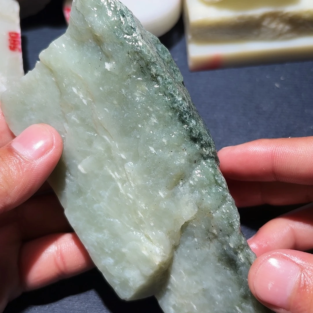 和田玉未镶嵌珠宝奇石