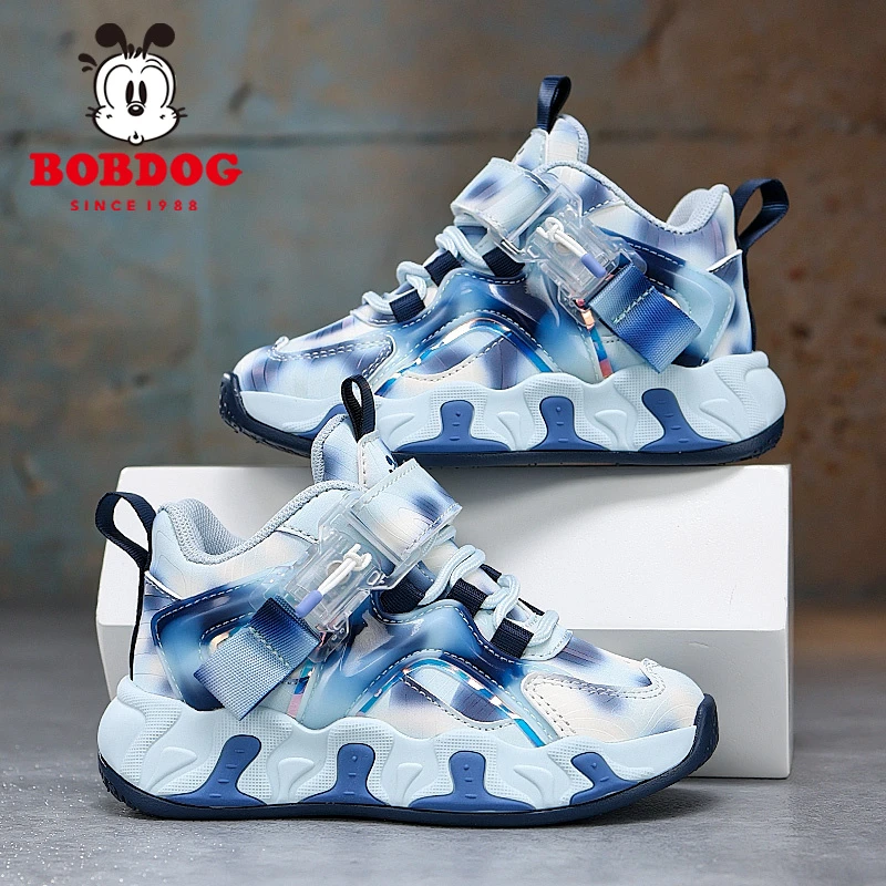 巴布豆男童鞋防水皮面2025春秋新款户外防滑耐磨中大童儿童运动鞋