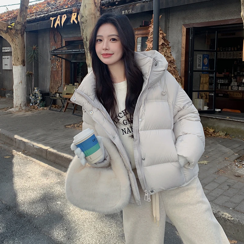 2025羽绒服女白鹅绒加厚保暖短款新款时尚冬季连帽韩版外套2428