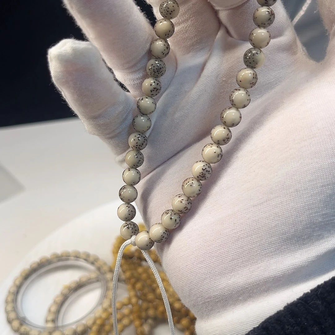 Y***颜星月菩提吊坠11111