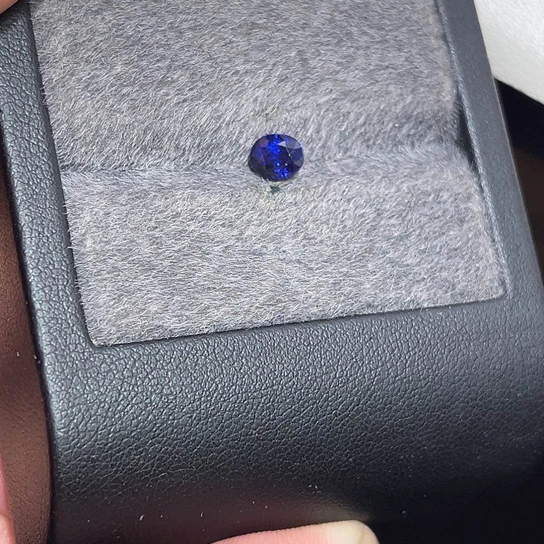 蓝宝石裸石裸石皇家蓝