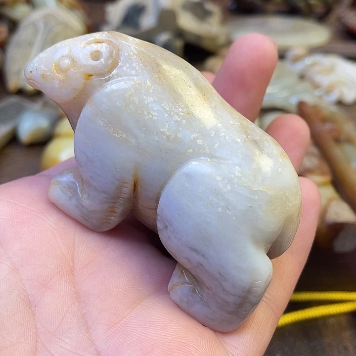 未镶嵌和田玉（糖玉）挂件