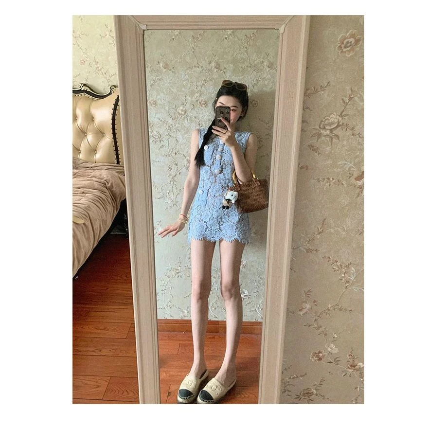 纯欲风洋气减龄设计感花边蕾丝无袖背心连衣裙女收腰显瘦包臀短裙