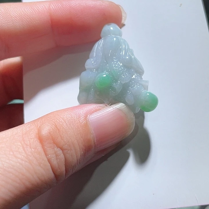 颈饰未镶嵌翡翠天