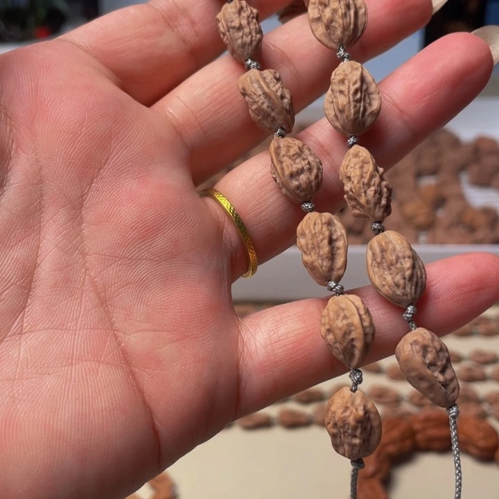 寒***陌手串文玩核桃异形