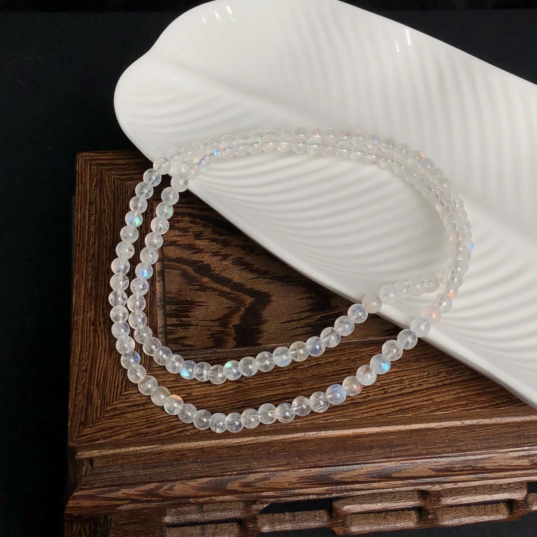 玻璃体马岛月光石多圈4+货号700多样性发其一