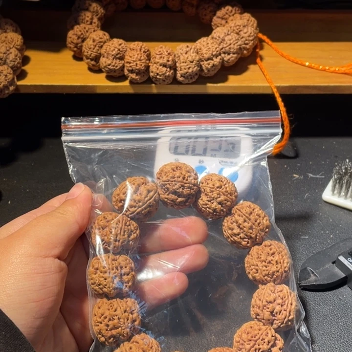 山***澜金刚菩提手串这个