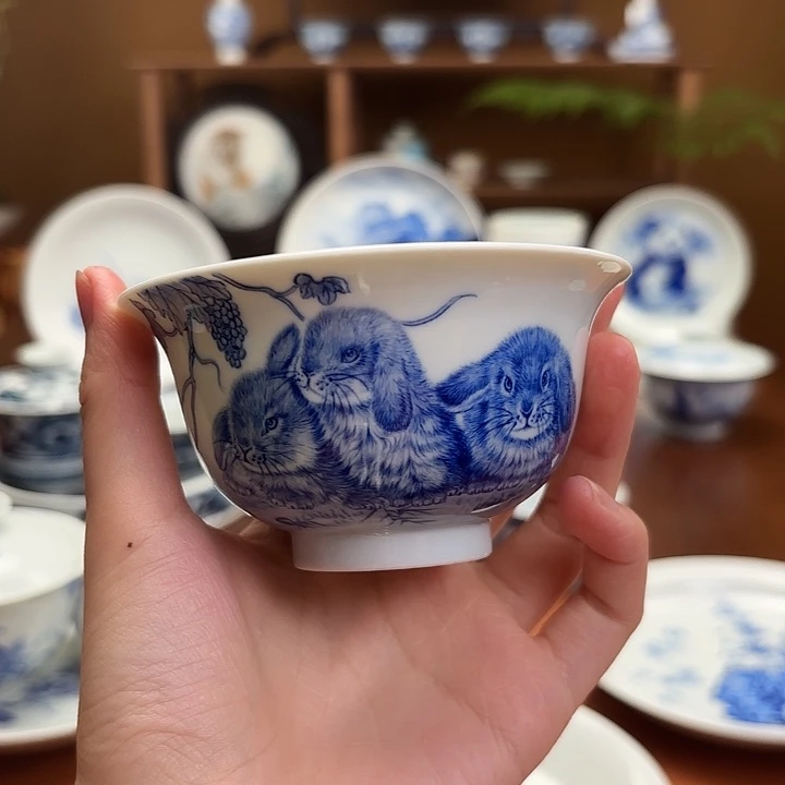 摆件A****云手工手绘兔子杯子