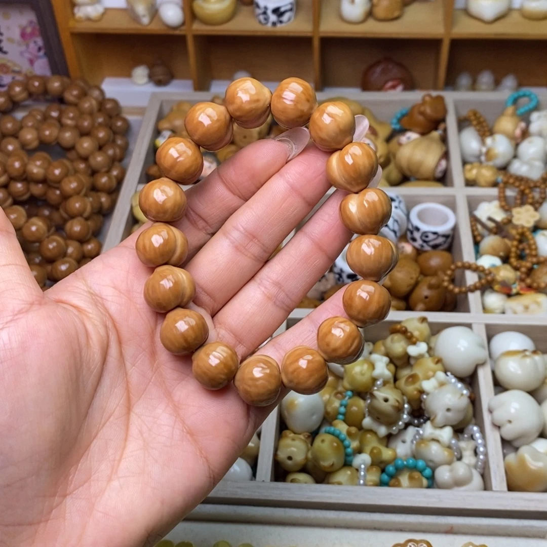 吊坠猴头核桃1415蜜桃臀手串