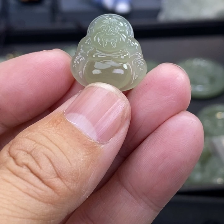 和田玉颈饰未镶嵌洋**妈