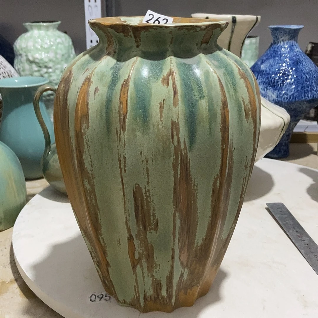 景德镇高温花瓶微瑕