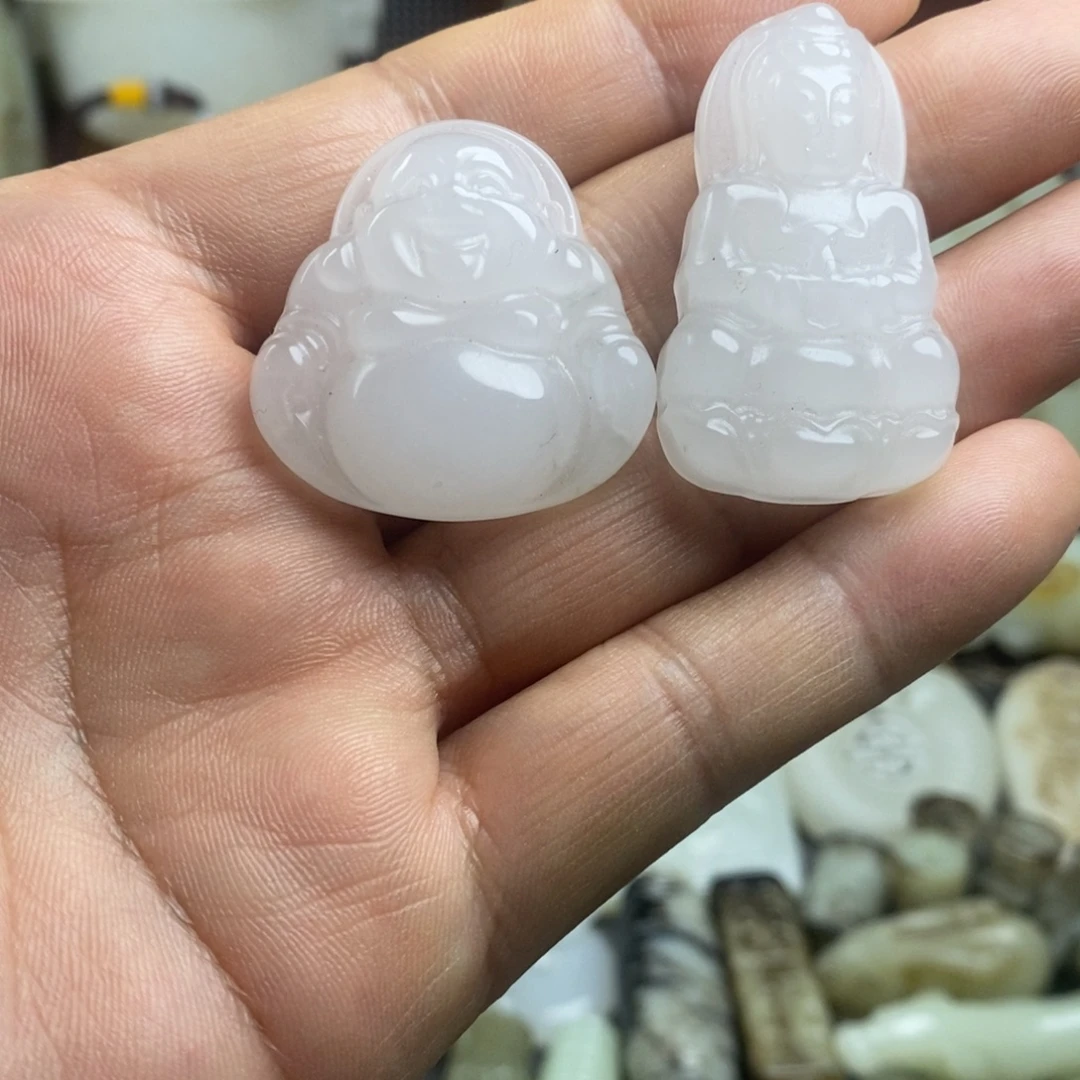 和田玉（糖玉）未镶嵌颈饰