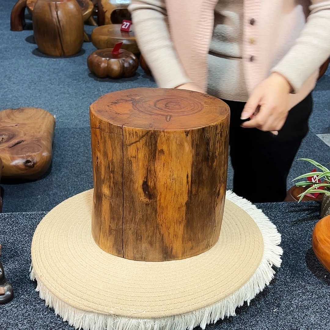 号香樟木尺寸：25-24-25cm