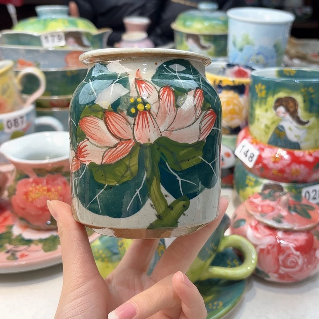 瓷片兔兔好可爱呀打