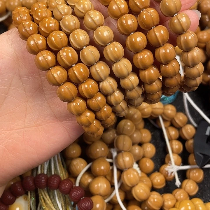 猴头核桃吊坠全品小鲨鱼