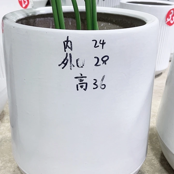 陶瓷花盆大号一个