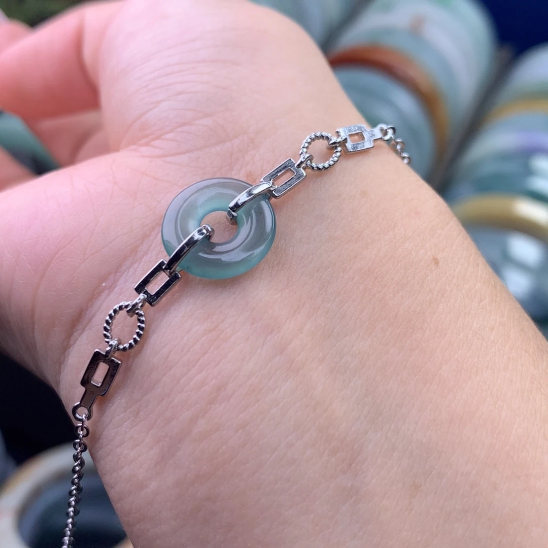 翡翠未镶嵌挂件手链