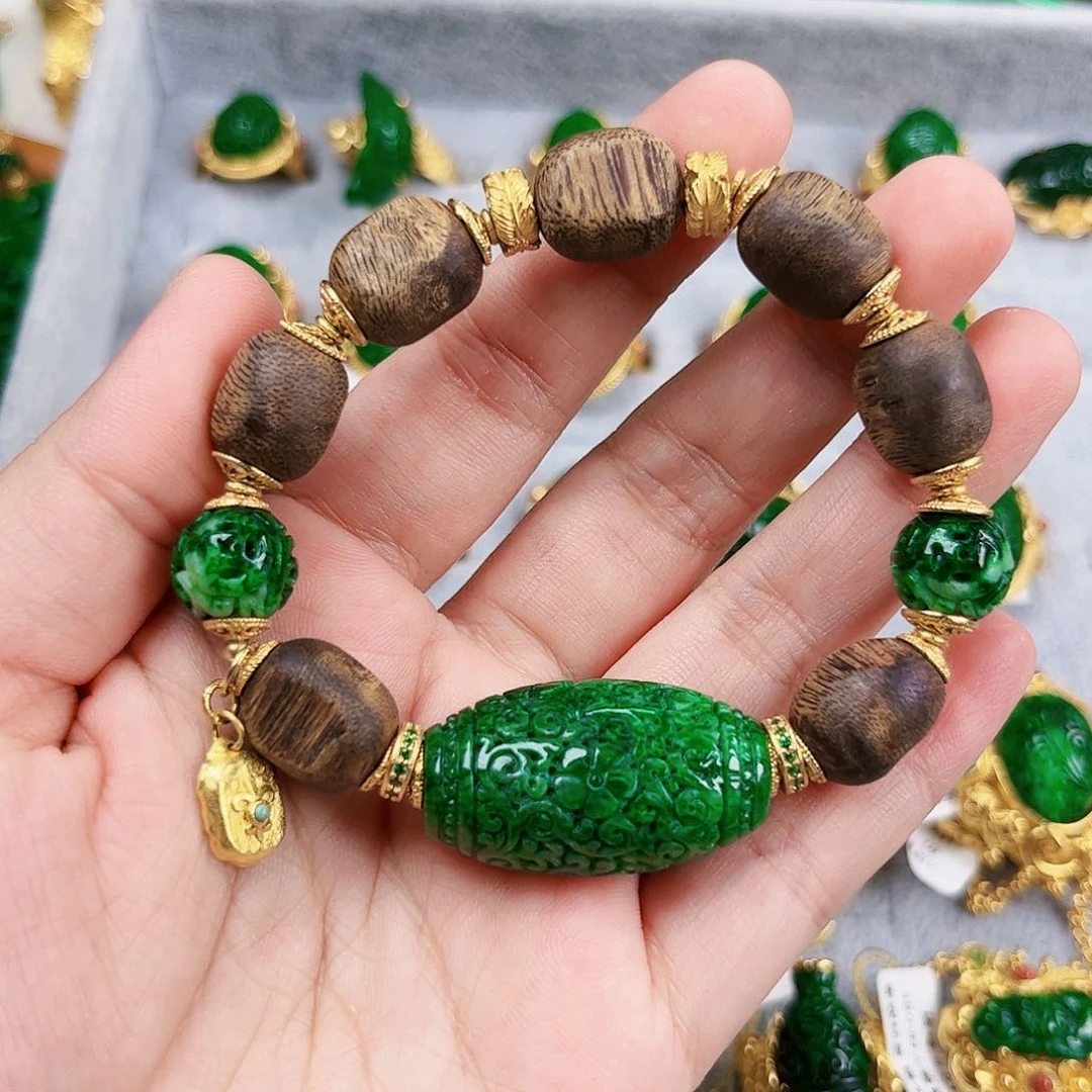 【闪购商品】未镶嵌手串翡翠快***S