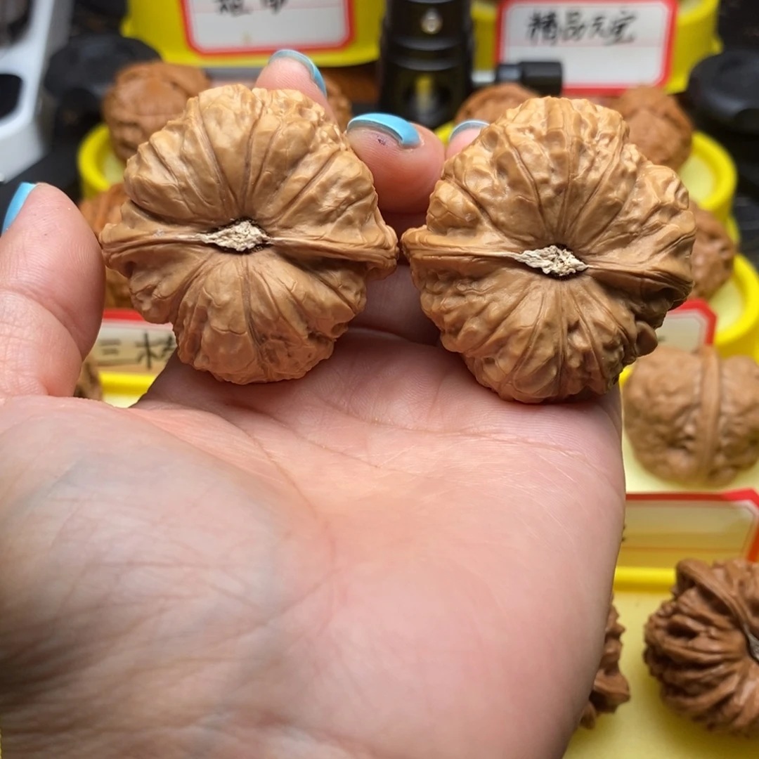 老***爷吊坠文玩核桃南瓜墩