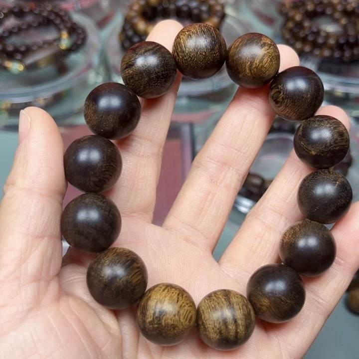 沉香手串退**湖越南白棋楠留疤手串