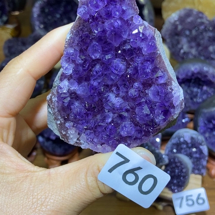 紫晶大型摆件（非配饰）未镶嵌