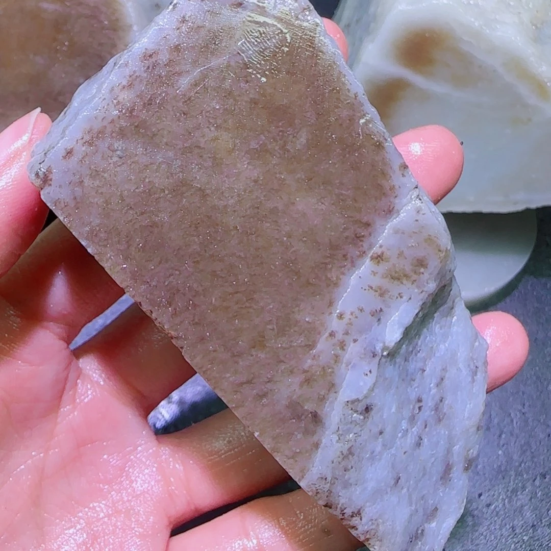 和田玉未镶嵌珠宝半成品