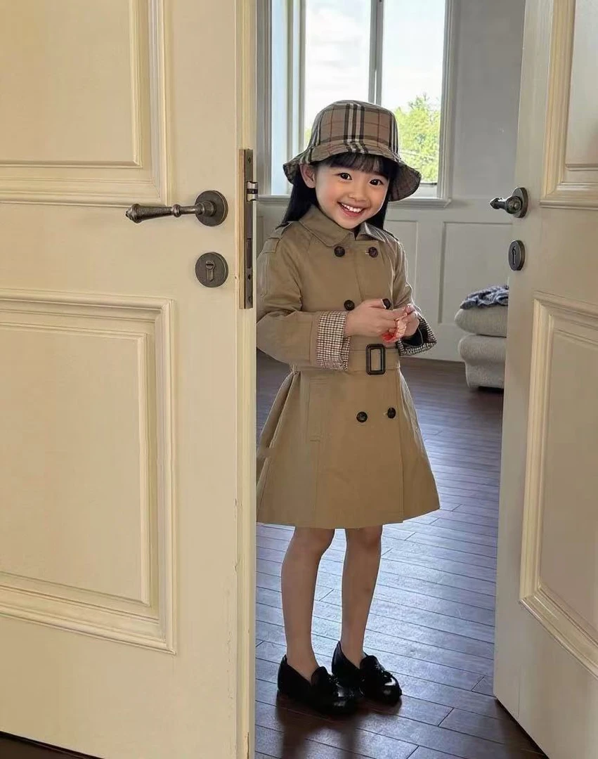 肉肉家-【经典英伦风衣】2025女童洋气英伦风中长款风衣20012