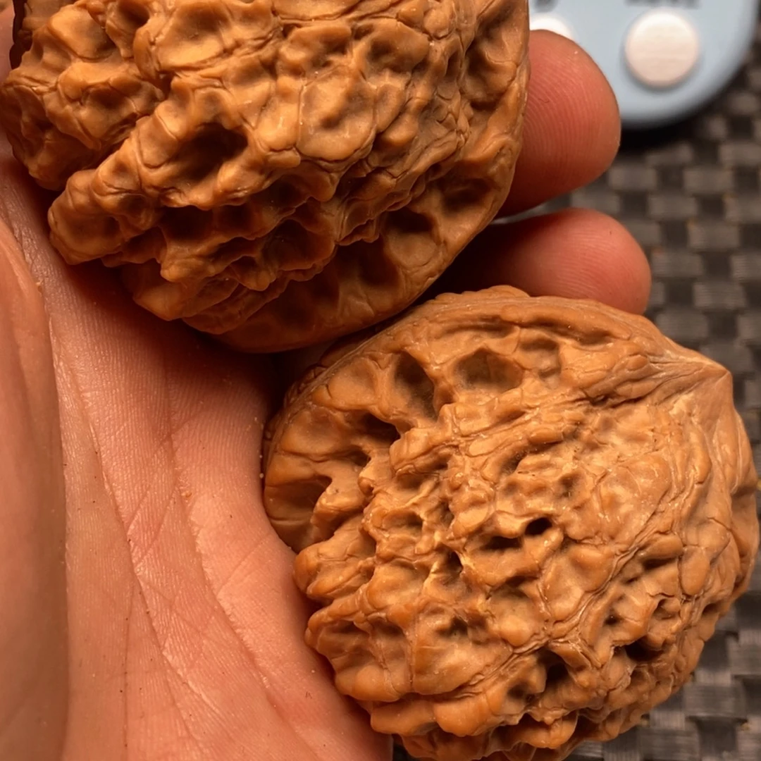 M***o吊坠文玩核桃龙鼎文玩核桃