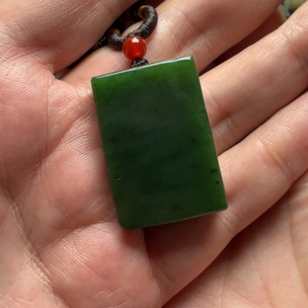 【闪购商品】颈饰未镶嵌和田玉（碧玉）