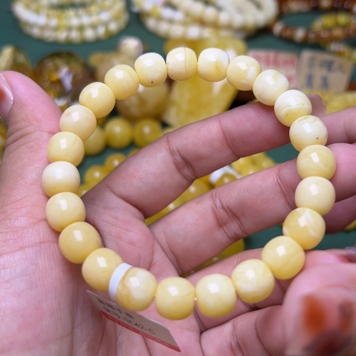 蜜蜡未镶嵌珠宝奇石