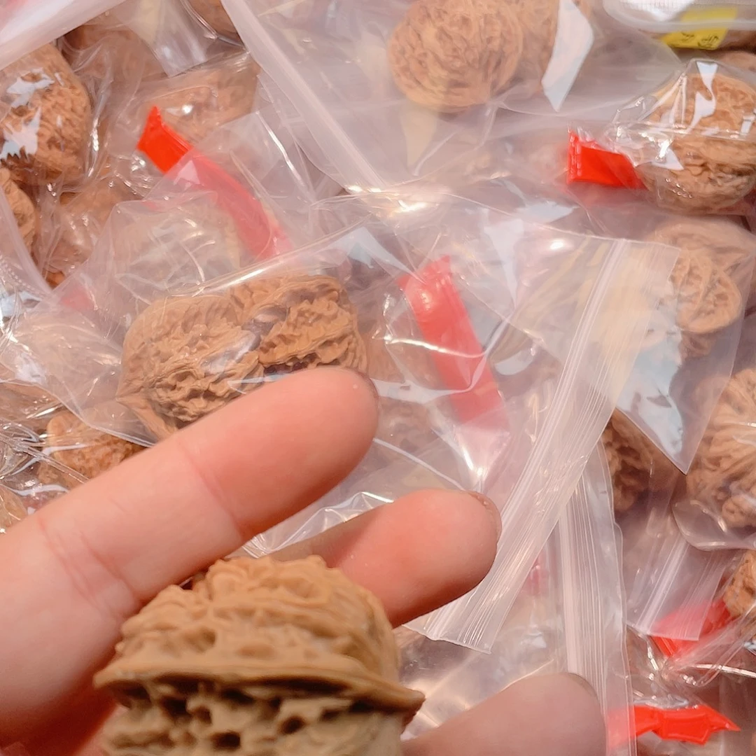 陈***贵手串/手链核桃哈哈哈哈哈哈哈哈