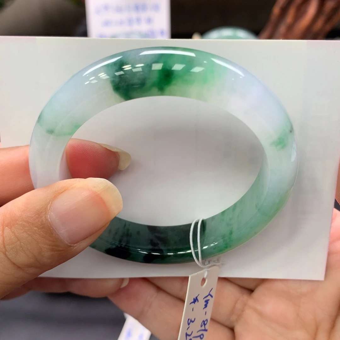 未镶嵌手镯翡翠56号