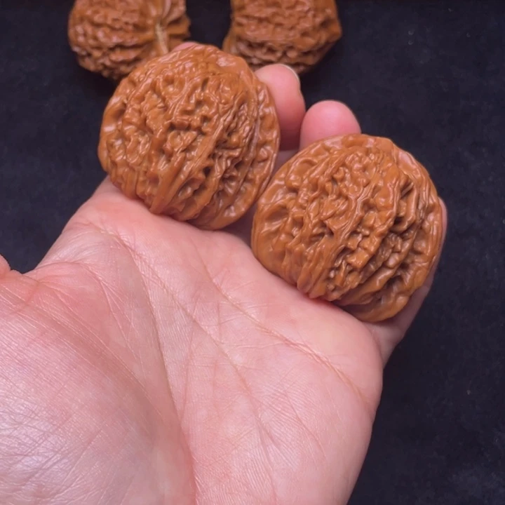 文玩核桃吊坠43尺全品无药四座楼49.1克