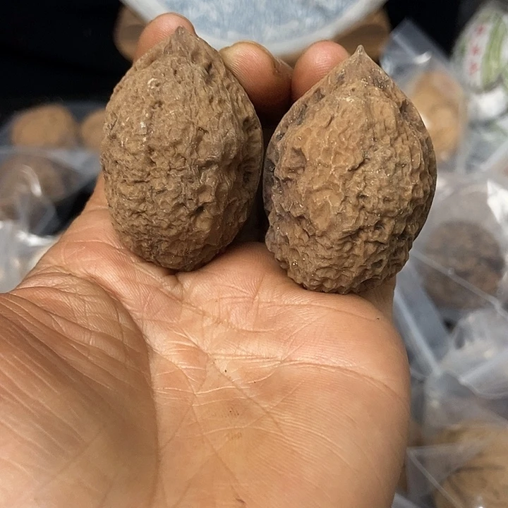 把件文玩核桃云南铁核桃基地82