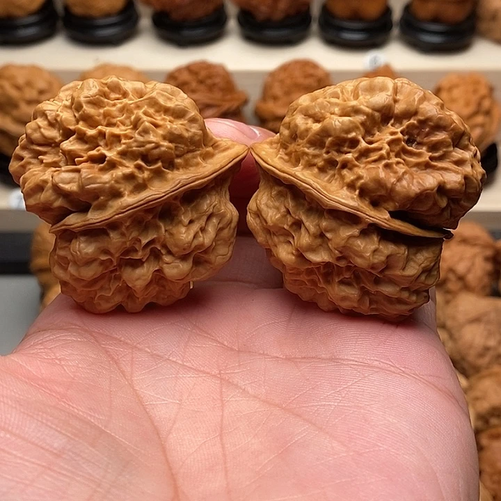 文玩核桃把件?*局…………………………