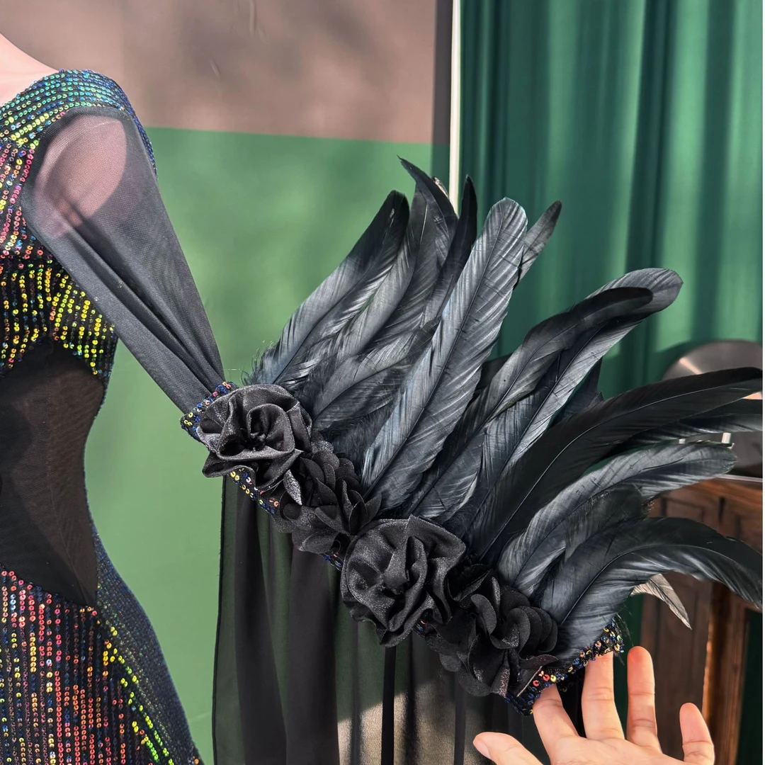 薇拉舞服黑金原创定制款羽毛摩登舞服袖飘黑色XP0038